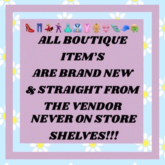 ❌DONATED❌Black Strapless Flowing Oversized Detailed Top - Picture 11 of 11